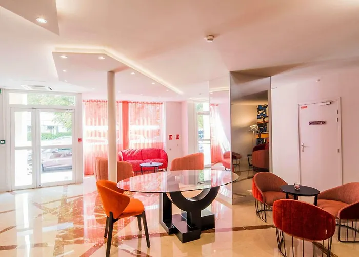 Mercure Paris Pont De Levallois Neuilly